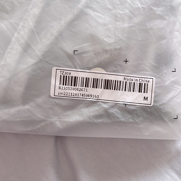 Shein Women 2Pcs Set Pajamas Crop Tank Top W/ Shorts! - Picture 7 of 7